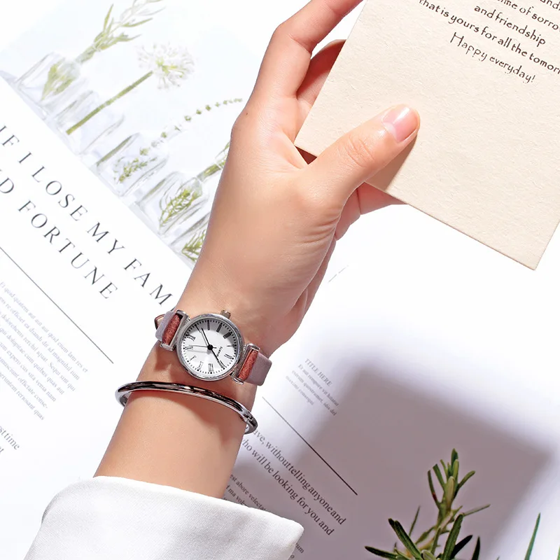 
New Korean version of simple fresh and versatile temperament red thin strap waterproof student female quartz watch 