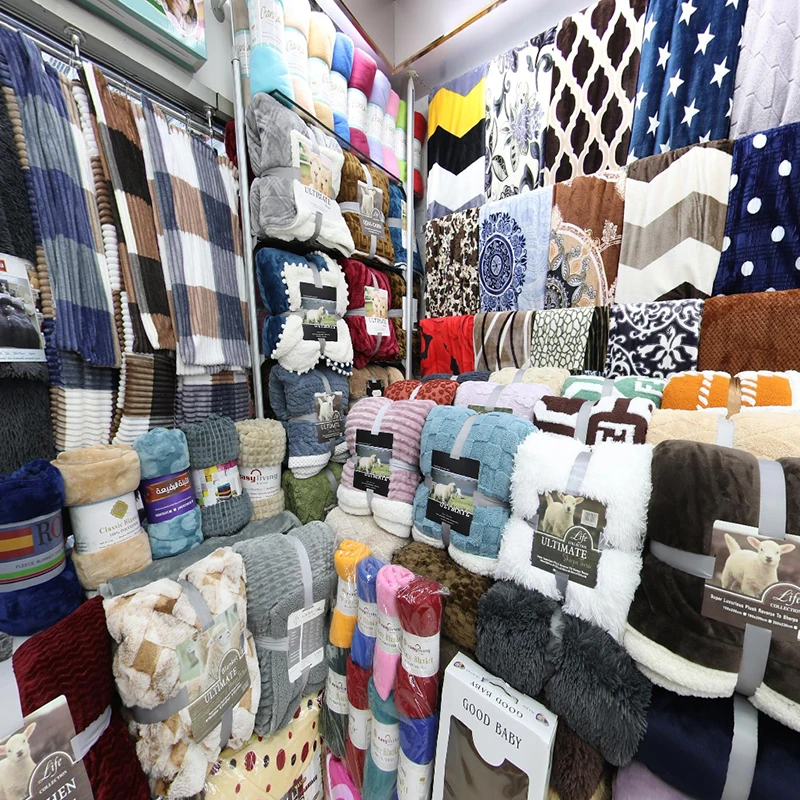 wholesale Super Soft Warm Double Layer heavy plush lamb wool throw blanket thick flannel fleece sherpa blankets for winter