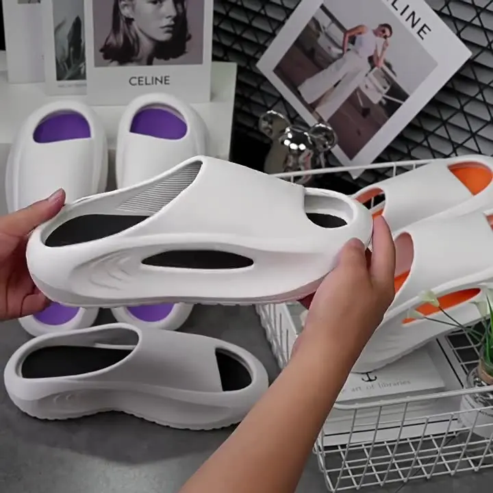 Hot sales  Summer Outwear 2024 New Indoor Home Cool Anti slip Sports Men Slippers