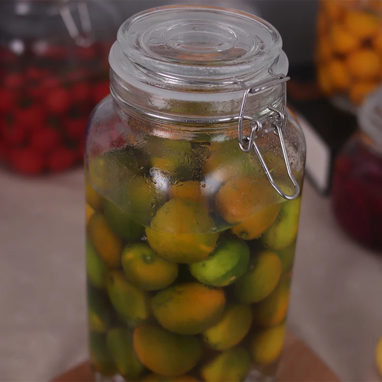 
2021 hot selling eco-friendly Food Safe Glass Jar With Metal Clip Lid And Rubber Seal 