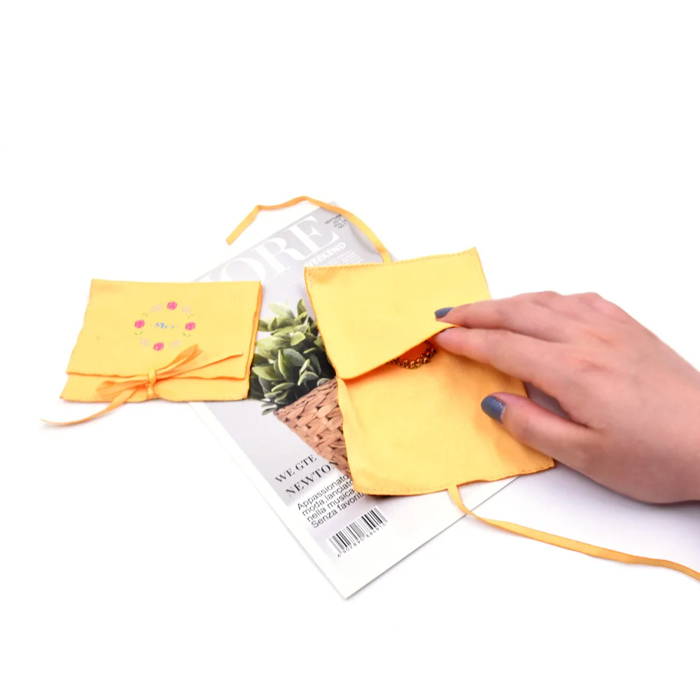 Floral Printing Wholesale Silk Satin  Fiber Pouch Bag With Strong Closure for Jewelry Collection Packaging