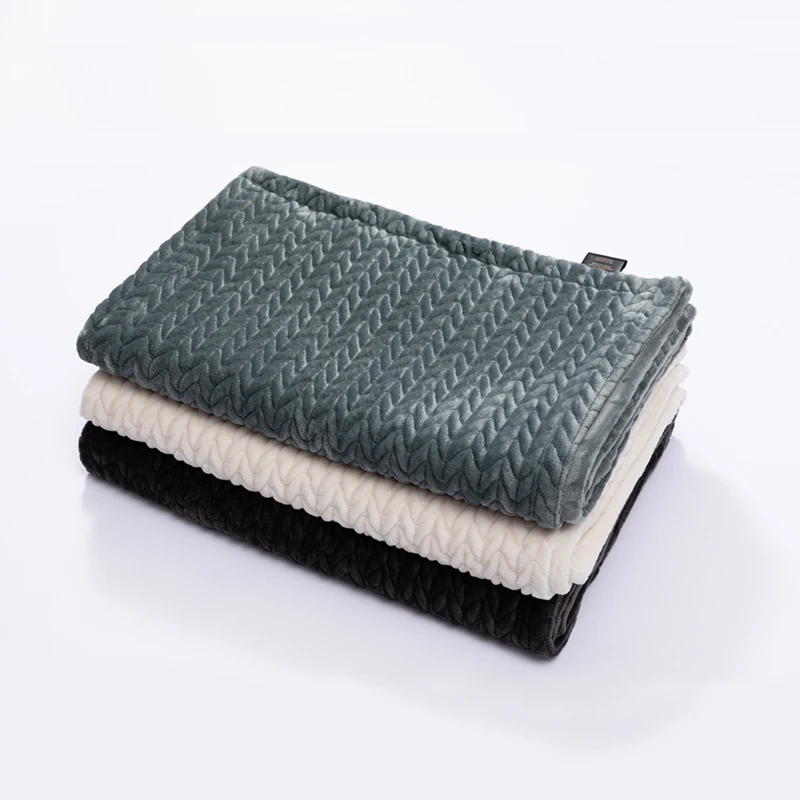Honeymoon Hot Selling Folding Machine Custom Soft Polyester Knitted Blankets Flannel Fleece Blanket For Living Room