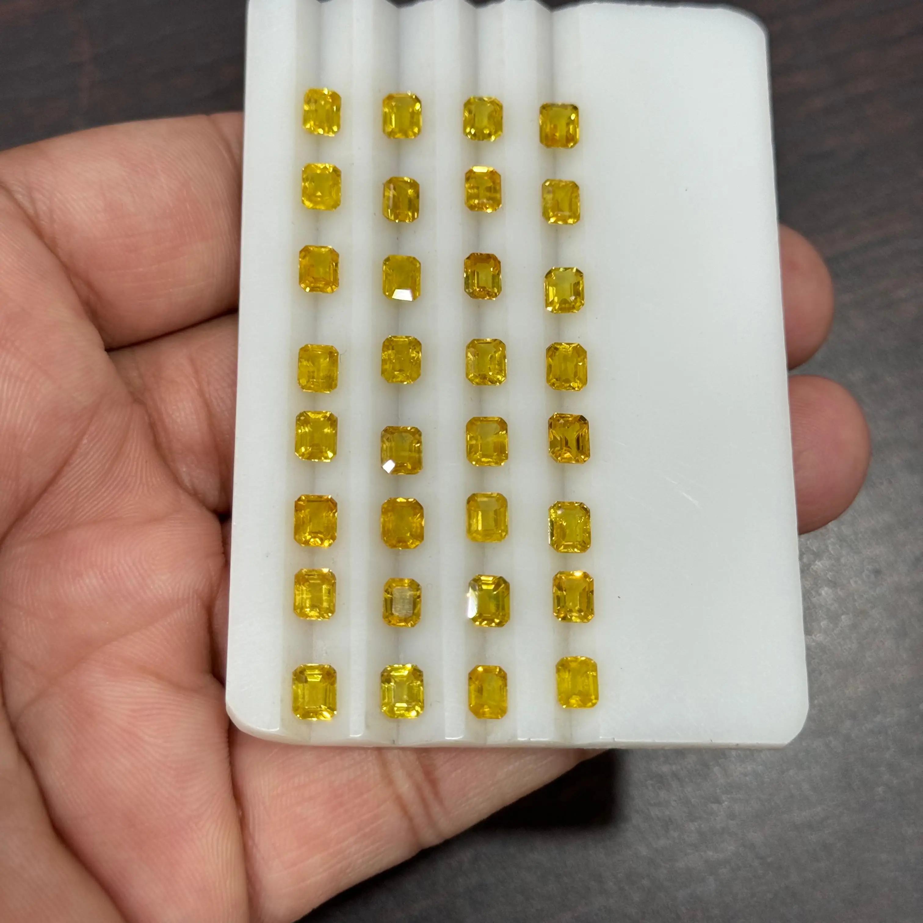 Best Quality Natural Yellow Sapphire Octagons Loose Calibrated Heated Emerald Cut for Rings Cushion and Oval Gemstone Shapes