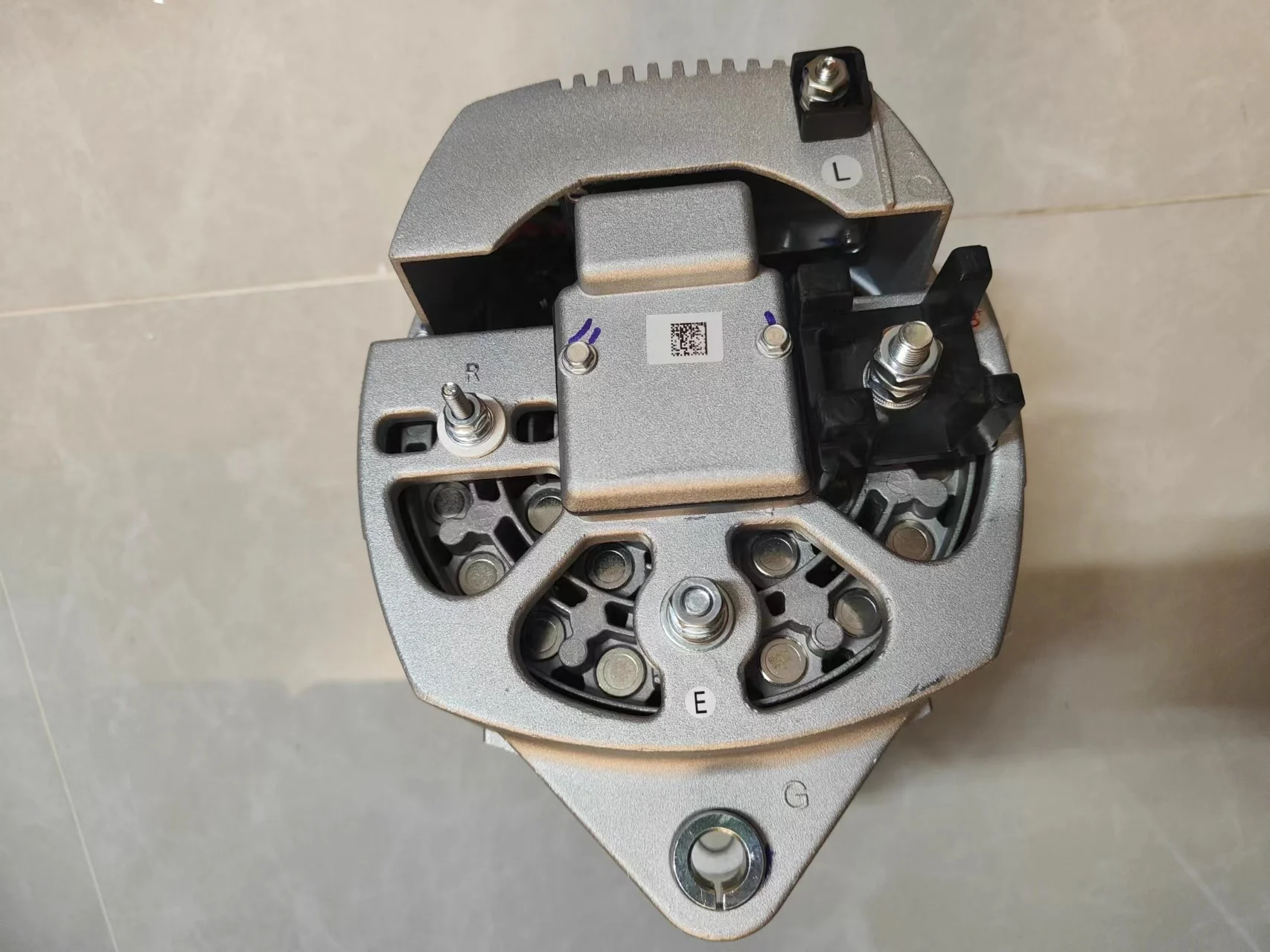 High Quality Factory Price Alternative Energy Generators YUTONG ZK6898HE Bus Spare Parts