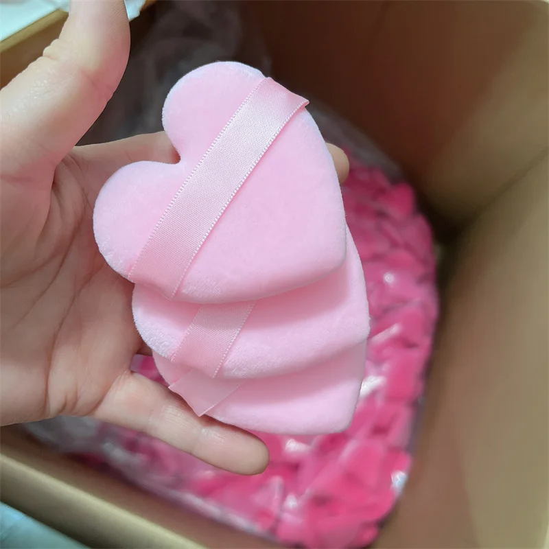 Heart Shape Puffs Cotton Powder Puff Makeup Tool Beauty Sponges Blender in Love Shape with Strap for Cosmetic