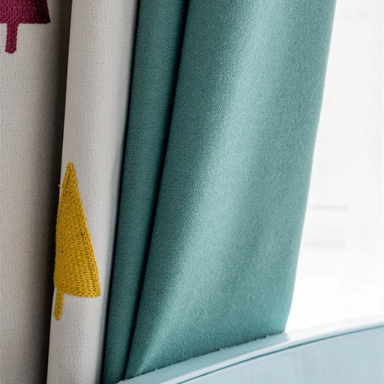 Шторы с вышивкой