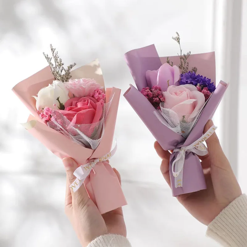 Wholesale Lovely Mini Flower Bouquet Variety Dried Flower Arrangement Preserved Decorative Artificial Flowers Bouquet