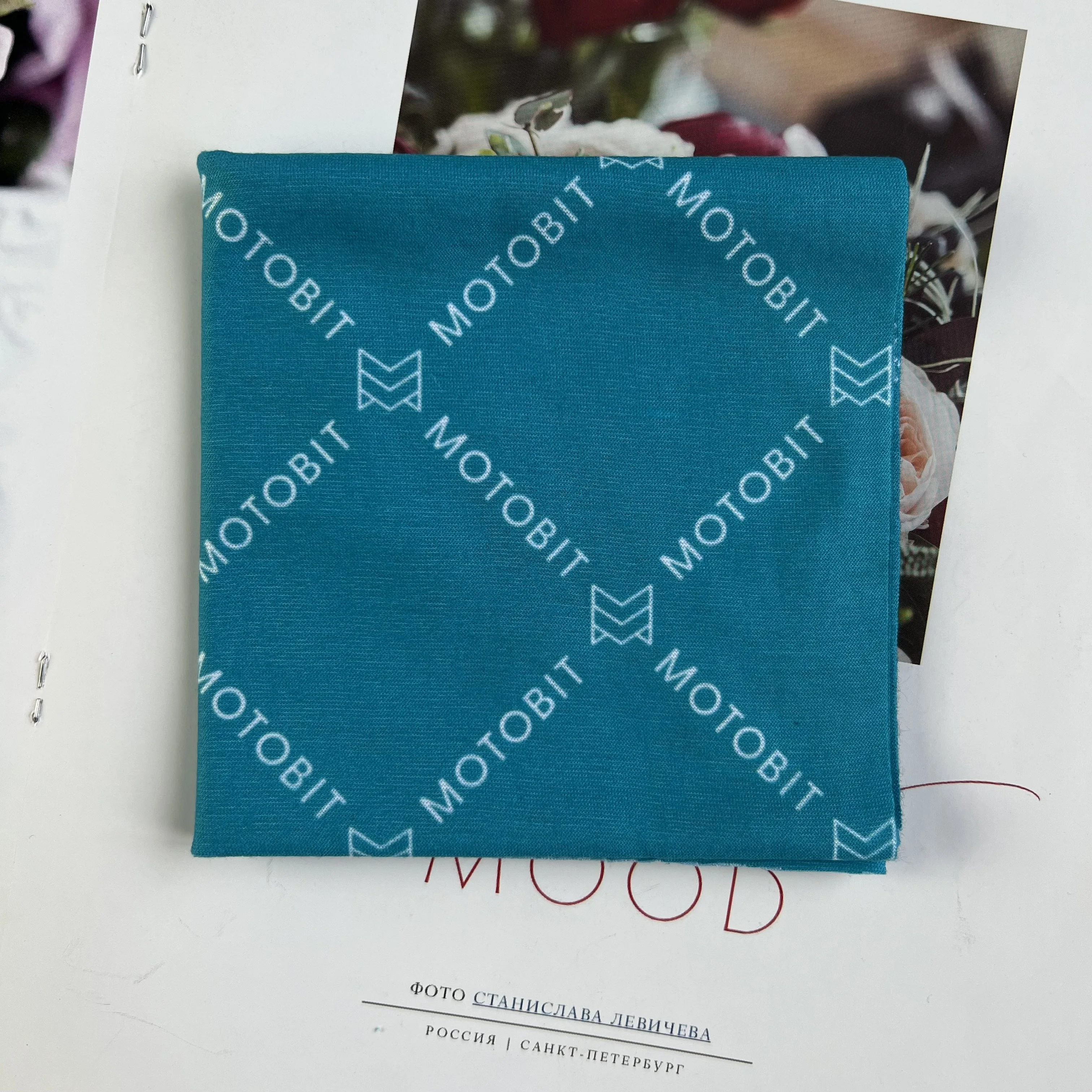 Customized Breathable seamless Bandana Neck Gaiter Face Mask UV Protection Balaclava Headband Sport Scarf