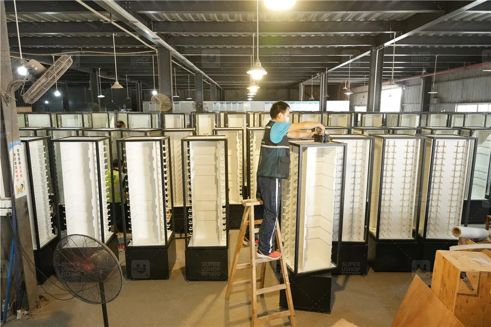 Customized Lockable Glass Door Kitchenware Store Display Cabinet Design Rotating Wooden Knife Shop Display Showcase