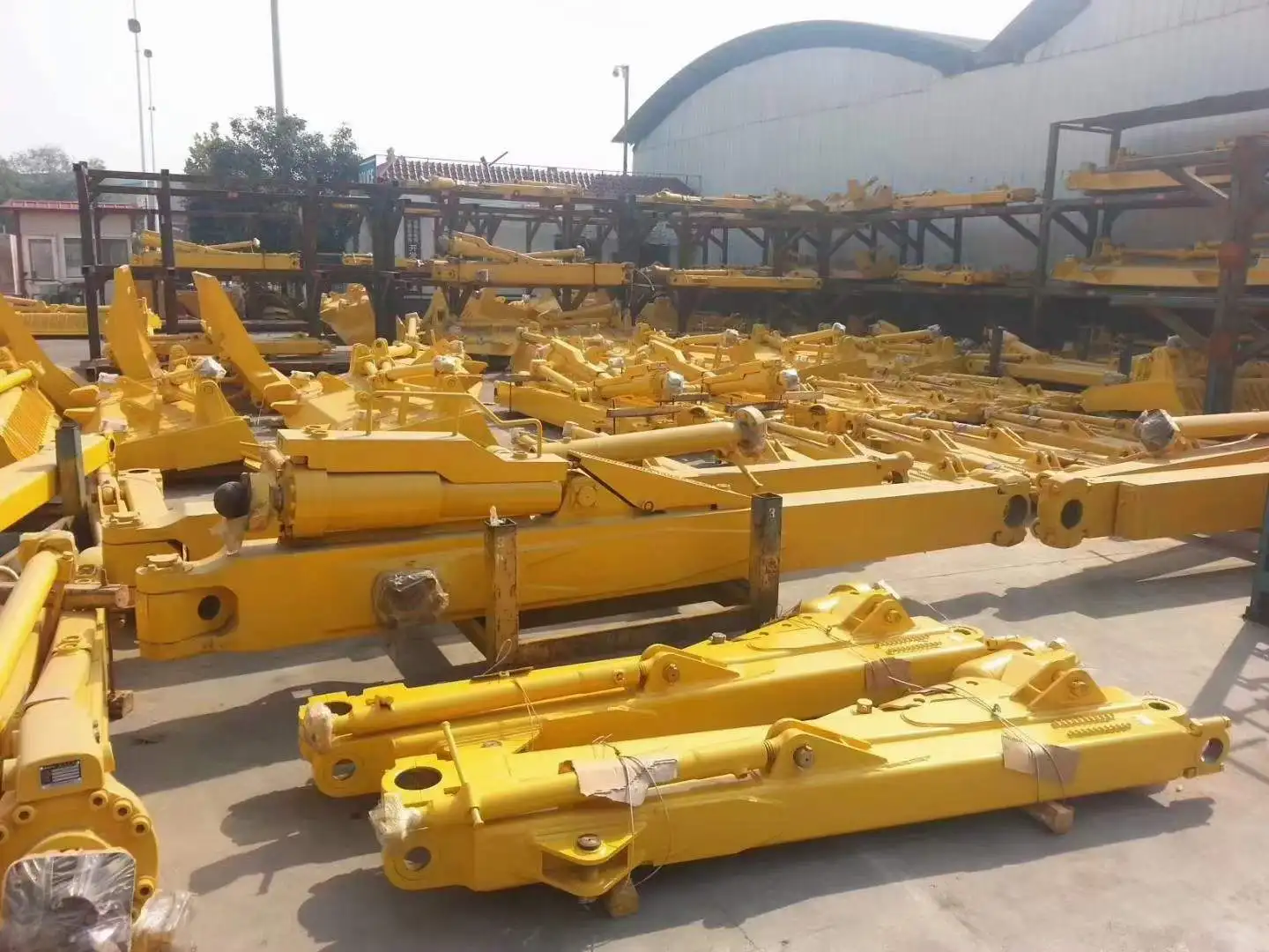 Bulldozer D60P-12 D65PX-15 D65EX-15 Under Carriage spare parts Track Roller Guard 14Y-30-26140