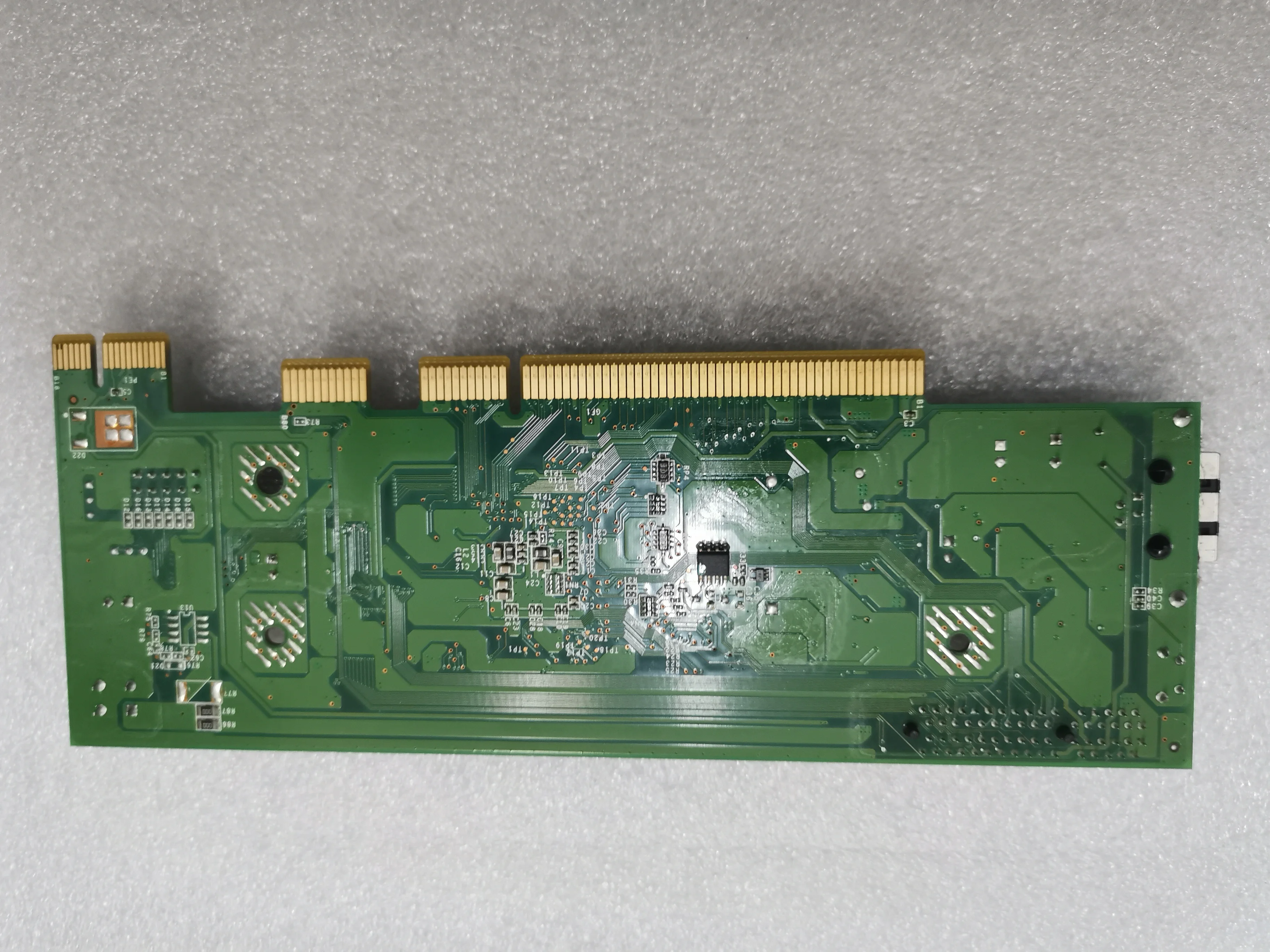 00L9608 4810-350 4810-e50 Fru 00l9608 Riser Card with NVRAM