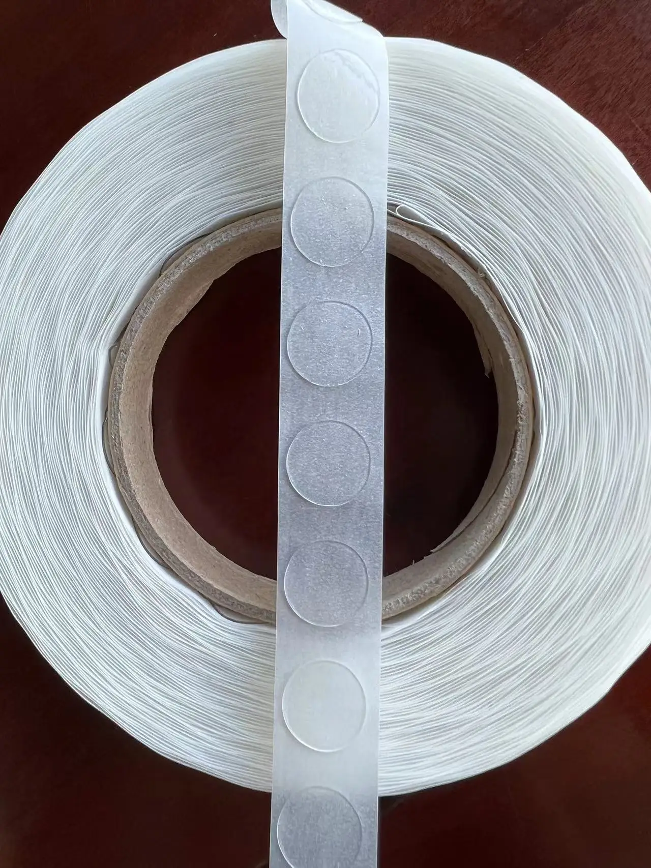 5mm 8mm 10mm 12mm No Traces balloon adhesive dot party decoration stickers Super adhesive Double Sided Sticky