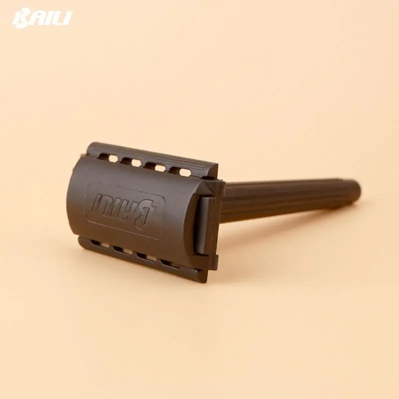 Vietnam-- Ergo Hot Croma Shaving Razor Plastic Eco Disposable Razor