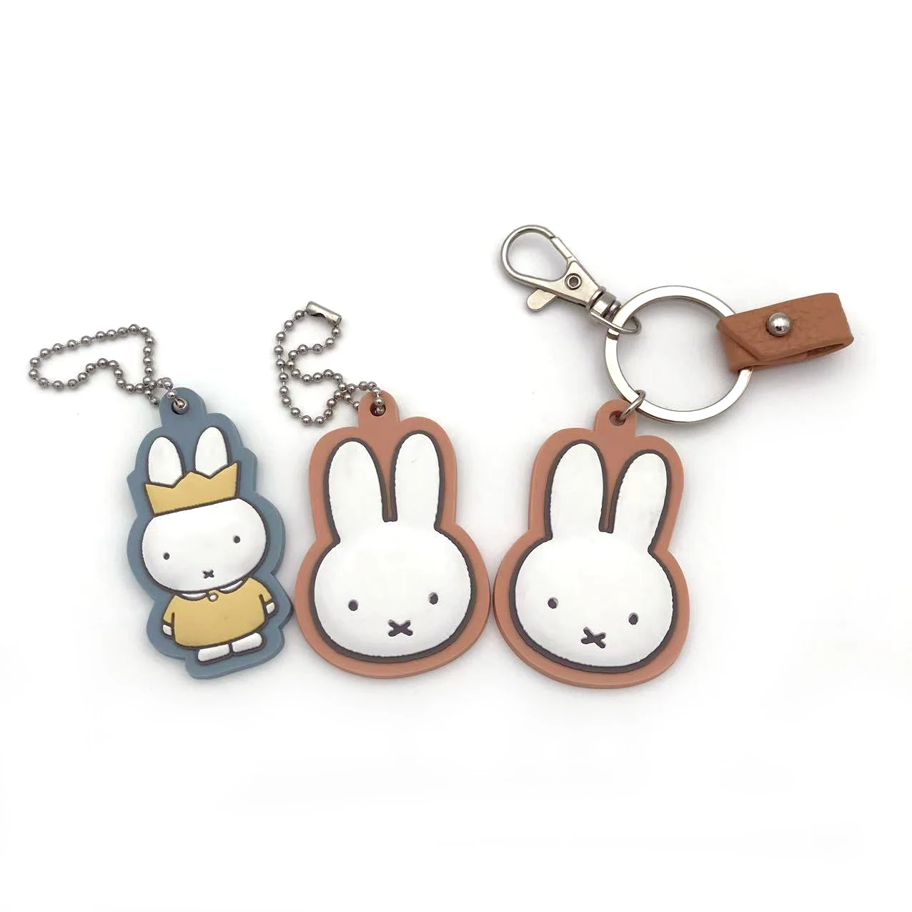 Personalized PVC pendant keychain custom design vibrant and durable great for events promotional gifts and brand promotions