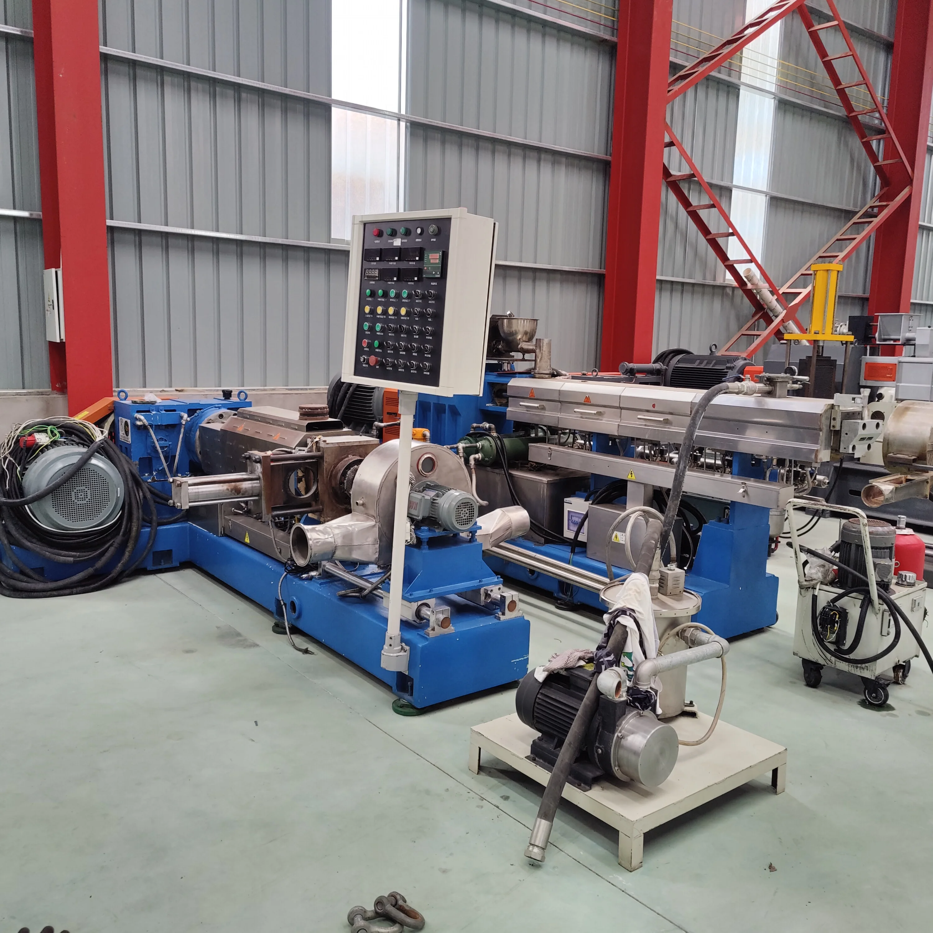 Plastic recycling granulator used machine 135mm 160mm 180mm single screw extrusion  and twin screw 65mm 75mm  granulator