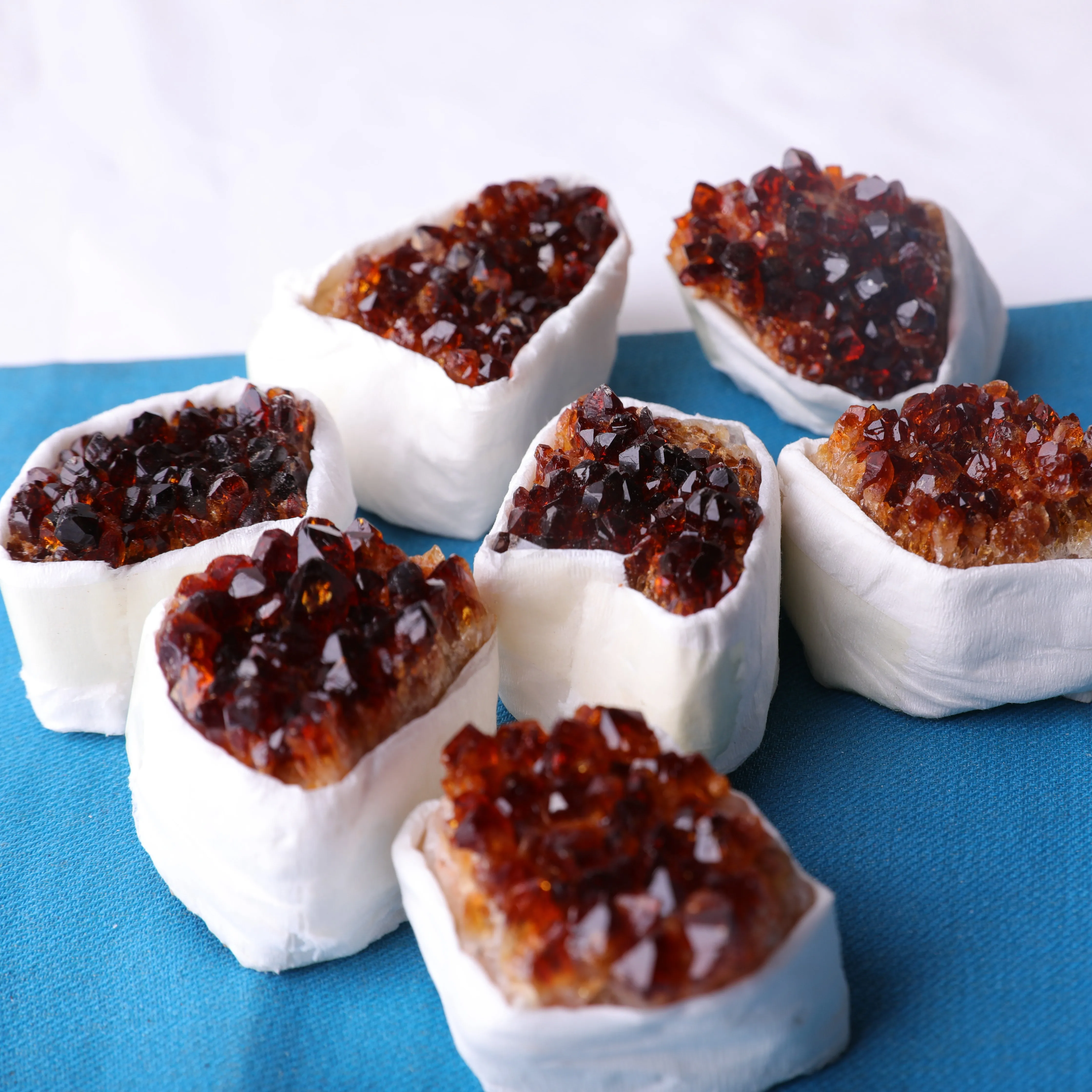 Exquisite Citrine crystal cluster ornaments crystal decoration Citrine  crafts furniture rough stones decoration