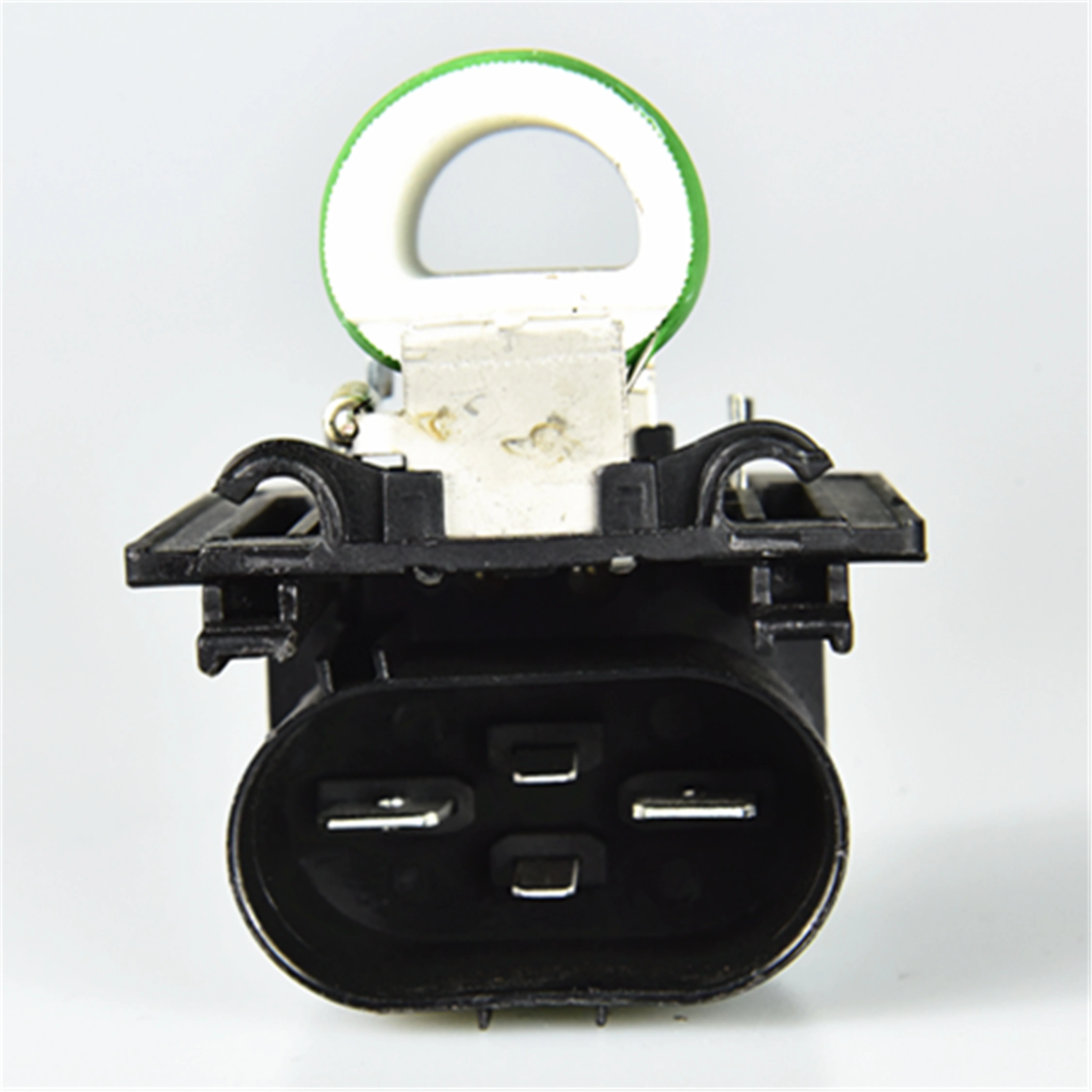 Radiator fan regulator for Chevrolet Cruze OE:94749639