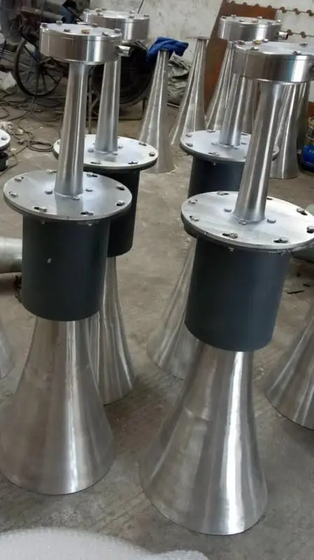 High temperature resistance resonant cavity type sonic soot blower for boiler