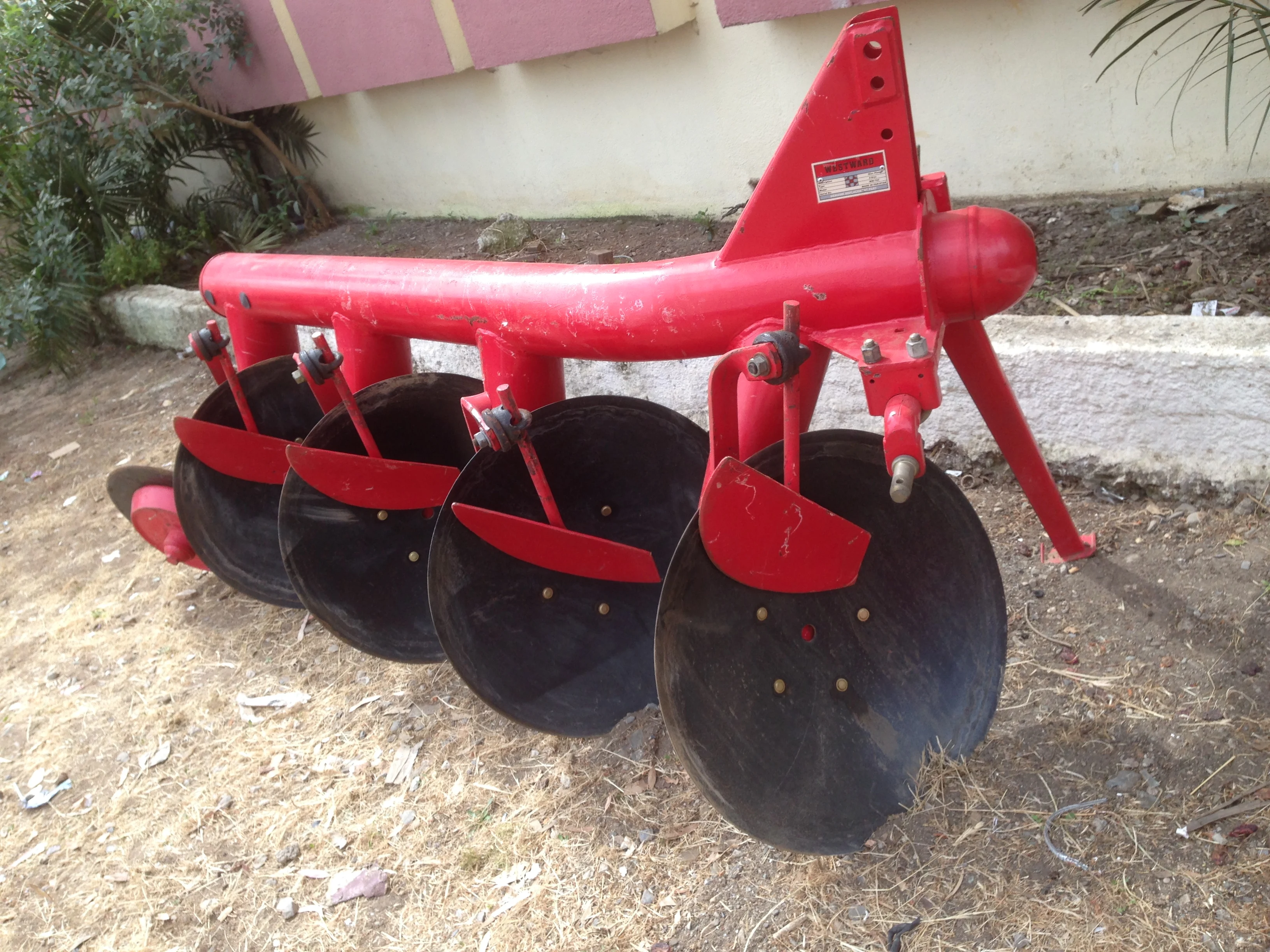 shandong yugeng disc plough disc harrow for tractor on sale