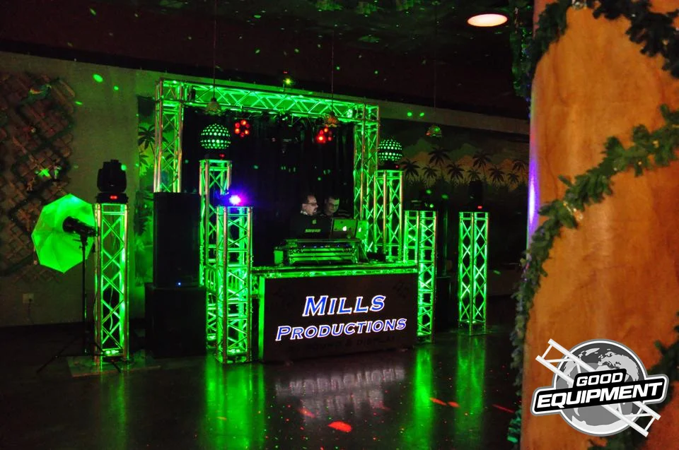 high quality aluminum truss booth moving head totem  truss