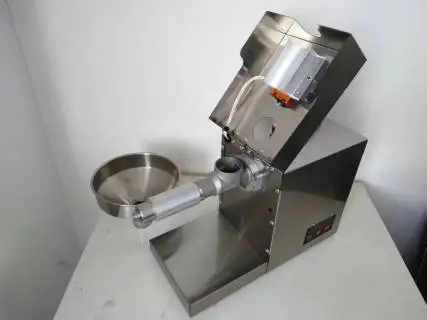 Oil Extractor Cold & Hot Pressing Machine For Peanut Coconut kernel Olive kernel Seed oil
