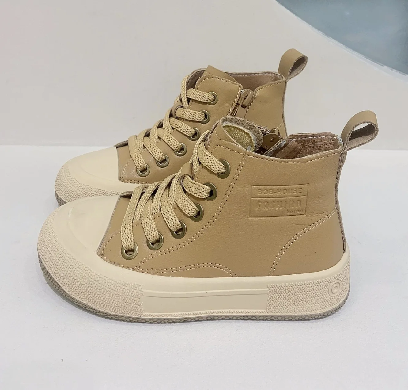 Fashion Star Designer Kids High Top Sneaker  Shoes Casual Sport Boys  Sneakers  Soft Rubber Sole Flat Children Canvas  Size26-37