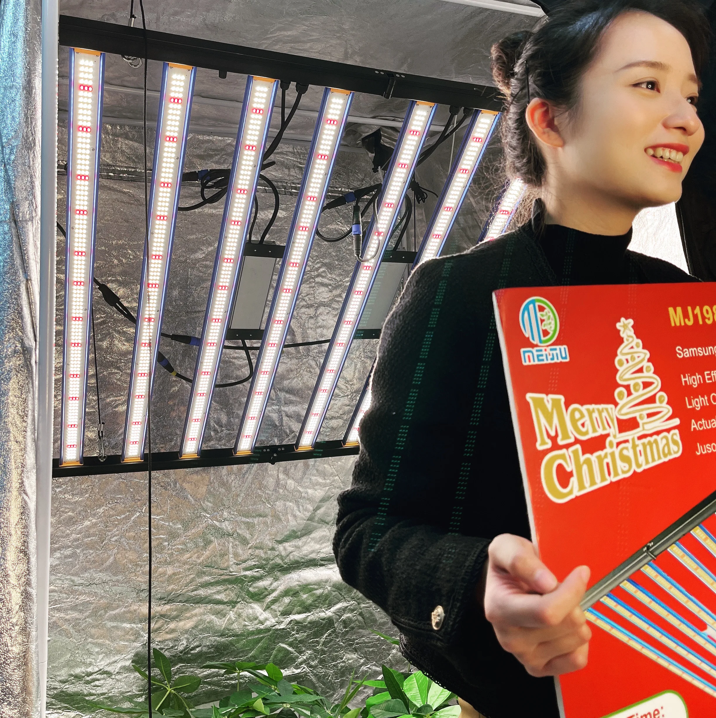 Meijiu 1988 Most Powerful foldable LED Grow Light High brightness Commercial 650W LED Grow Light For Greenhouse