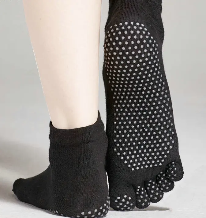 Дизайнерские Модные хлопковые мягкие носки для йоги с пятью пальцами носки с открытым носком нескользящие носки с захватом