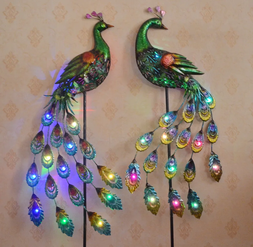 Metal Peacock Solar Lighting Outdoor Animal Decoration Garden