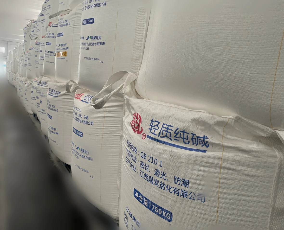 Factory Price  Supply 99.2% Industry Sodium Carbonate Soda Ash Light CAS: 497-19-8 Na2CO3 Soda Ash Dense