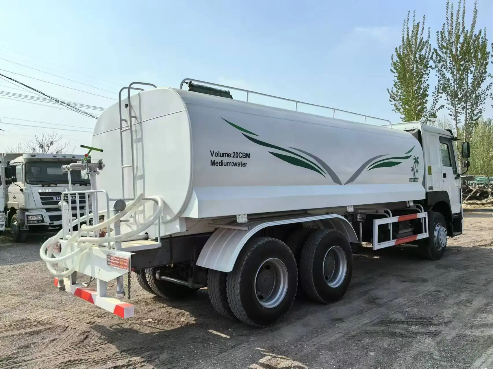 Fully Stocked 3000 Gallon Diesel Mini Water Tank Trucks For Drinking Water