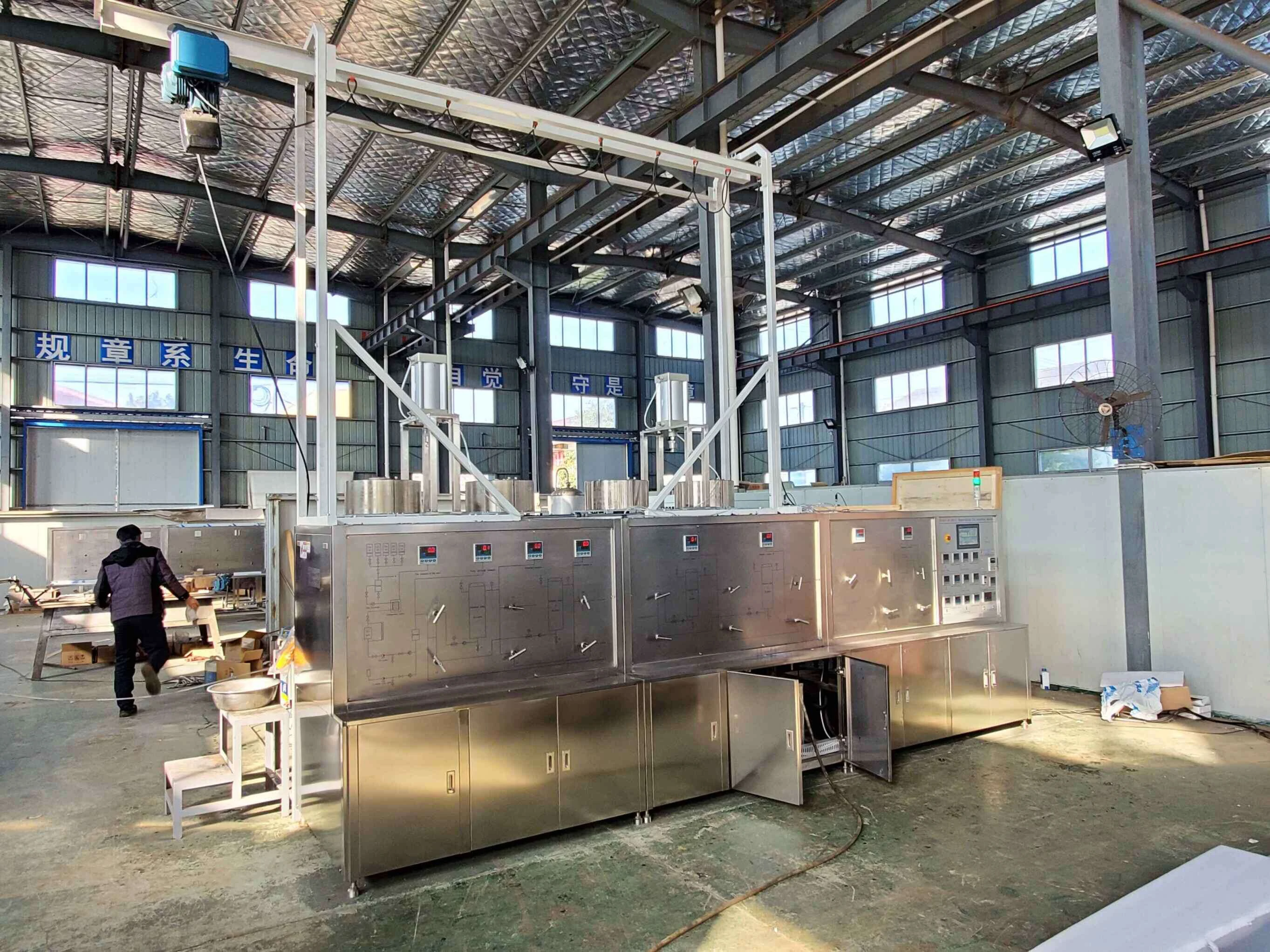 cbd oil co2 extract plant super critical mass extractor