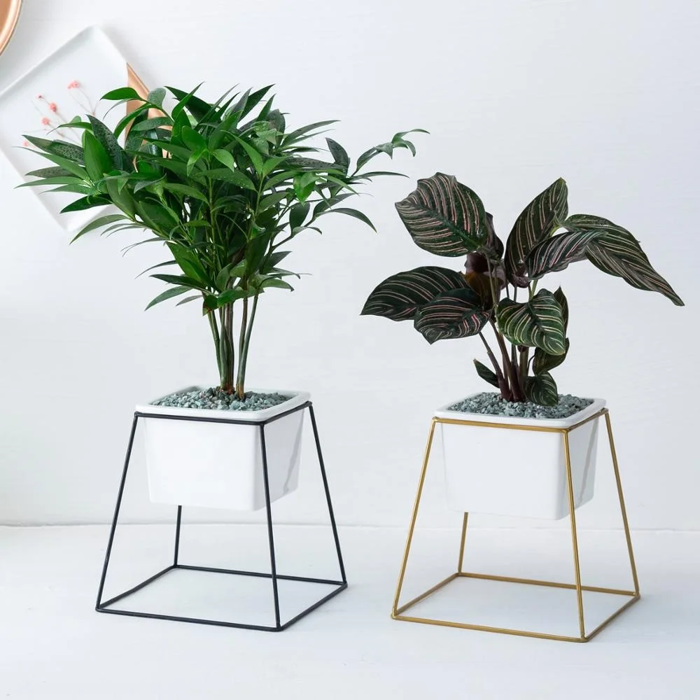 
Nordic Simple Iron-Art Ceramic Four-Square Trapezoid Multi-flesh Flower Frame Ins Green Flower Planter 