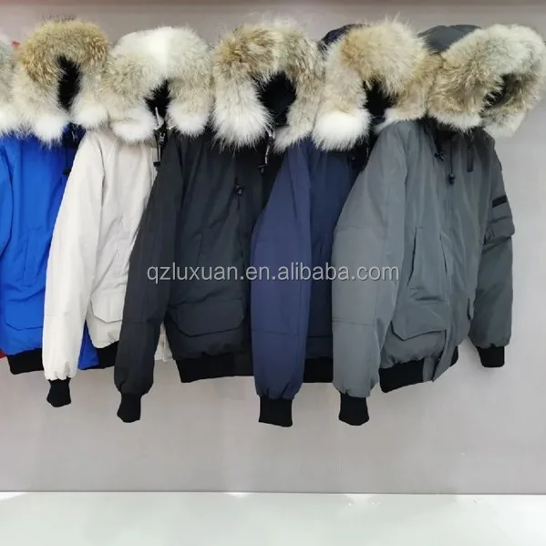 Canada hot casual outdoor down jacket for men high weight goose down stuffed Wolf hair hooded men short winter down coat
