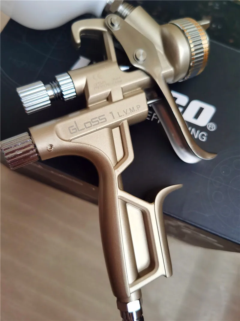 Краскопульт ITALCO GLOSS 1 LVMP с соплом 3 мм и чашкой