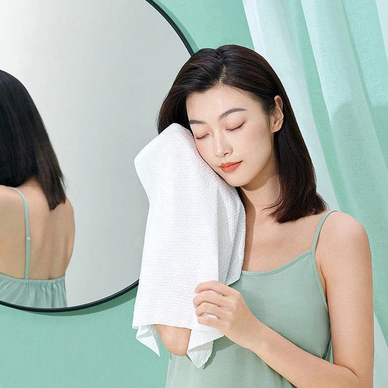 Полотенце одноразовое вискозная для салона красоты