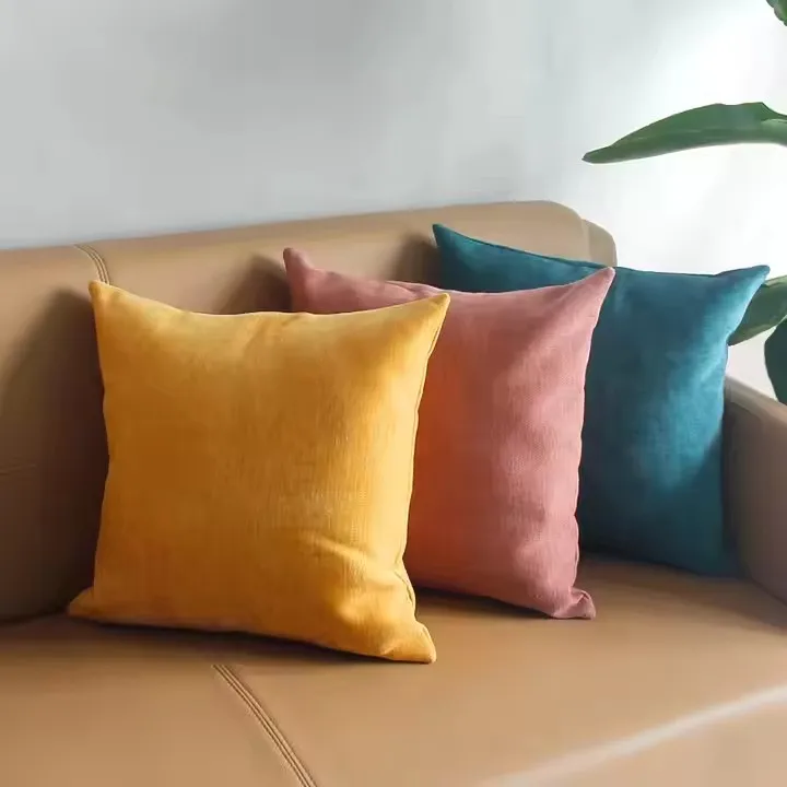 Fashion Factory Wholesale sofa Throw Cushion Cover Modern Customized Home Decor Orange Throw Pillow Covers for Hotel Use
