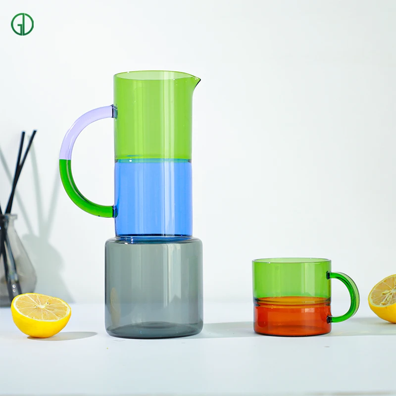 Custom Nordic Home Style Borosilicate Glass Water Jug Glass Water Carafe Heat Resistant Milk Glass Filter Pitcher With Spout