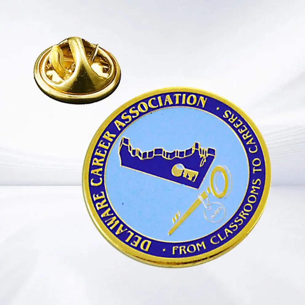 Zinc Alloy Painted Die-Cast 3D Badges Metal Electroplating Technology Badges Clothing Metal Badge