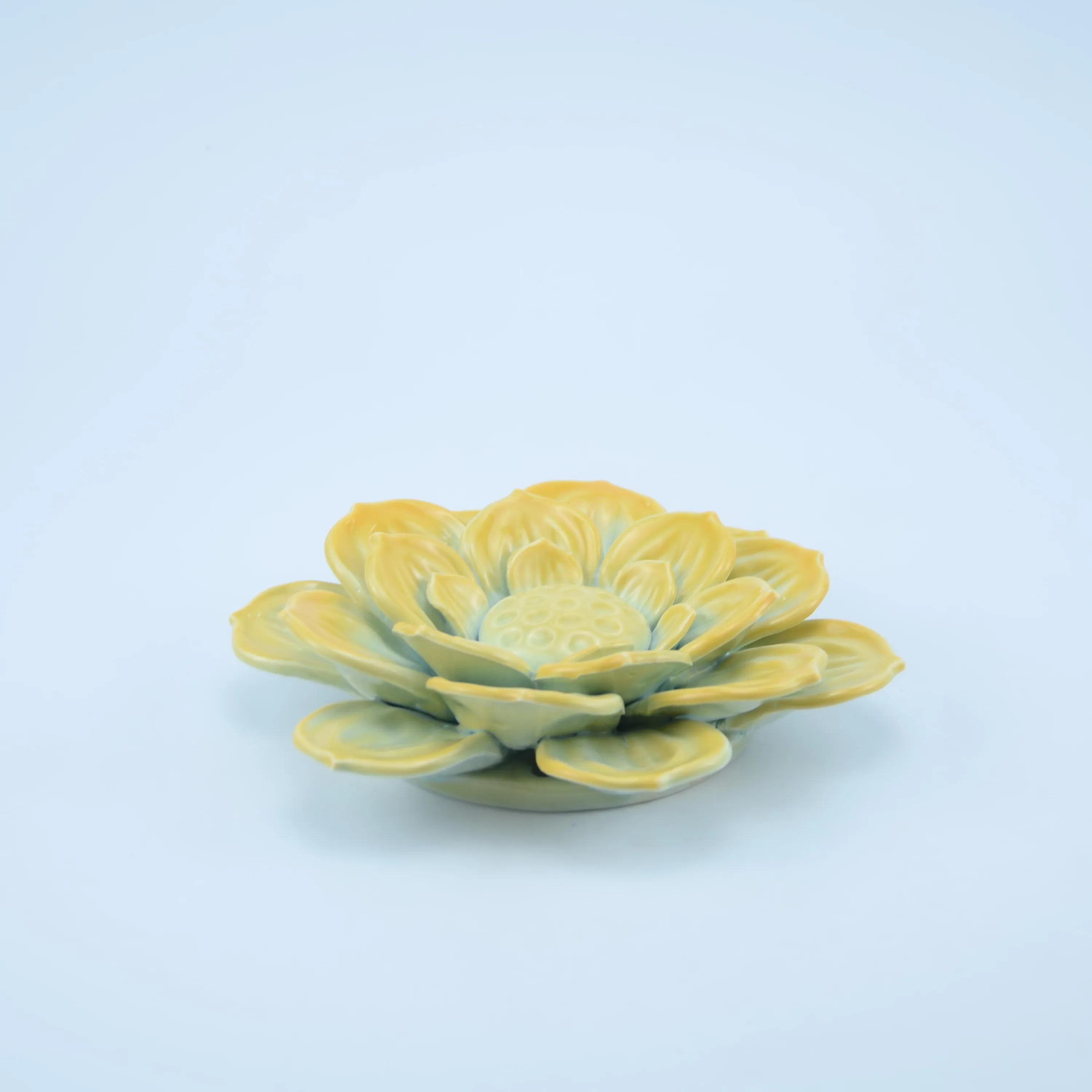 Home decor handmade  porcelain lotus ceramic burning ash catcher tray in glossy finish ceramic lotus incense burner for sticks