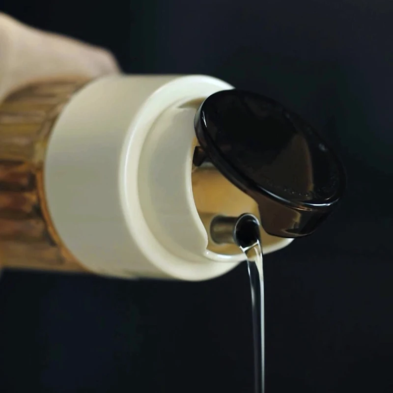 Automatic opening and closing oil bottle home kitchen glass oil pot large capacity soy sauce vinegar cruet bottle