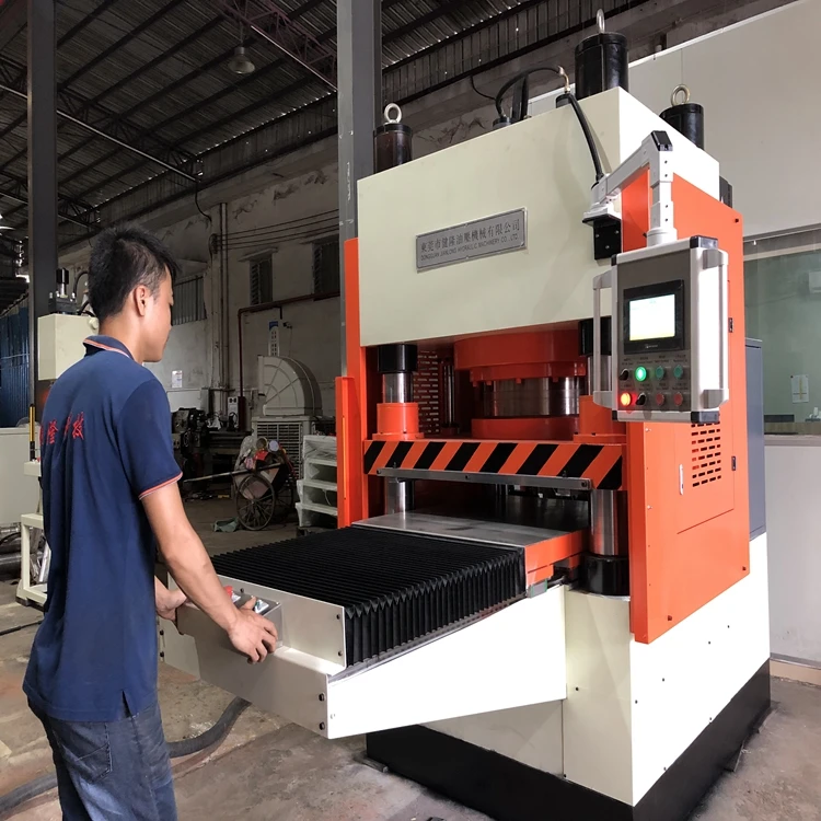 New paper toys cut pieces forming jigsaw hydraulic press