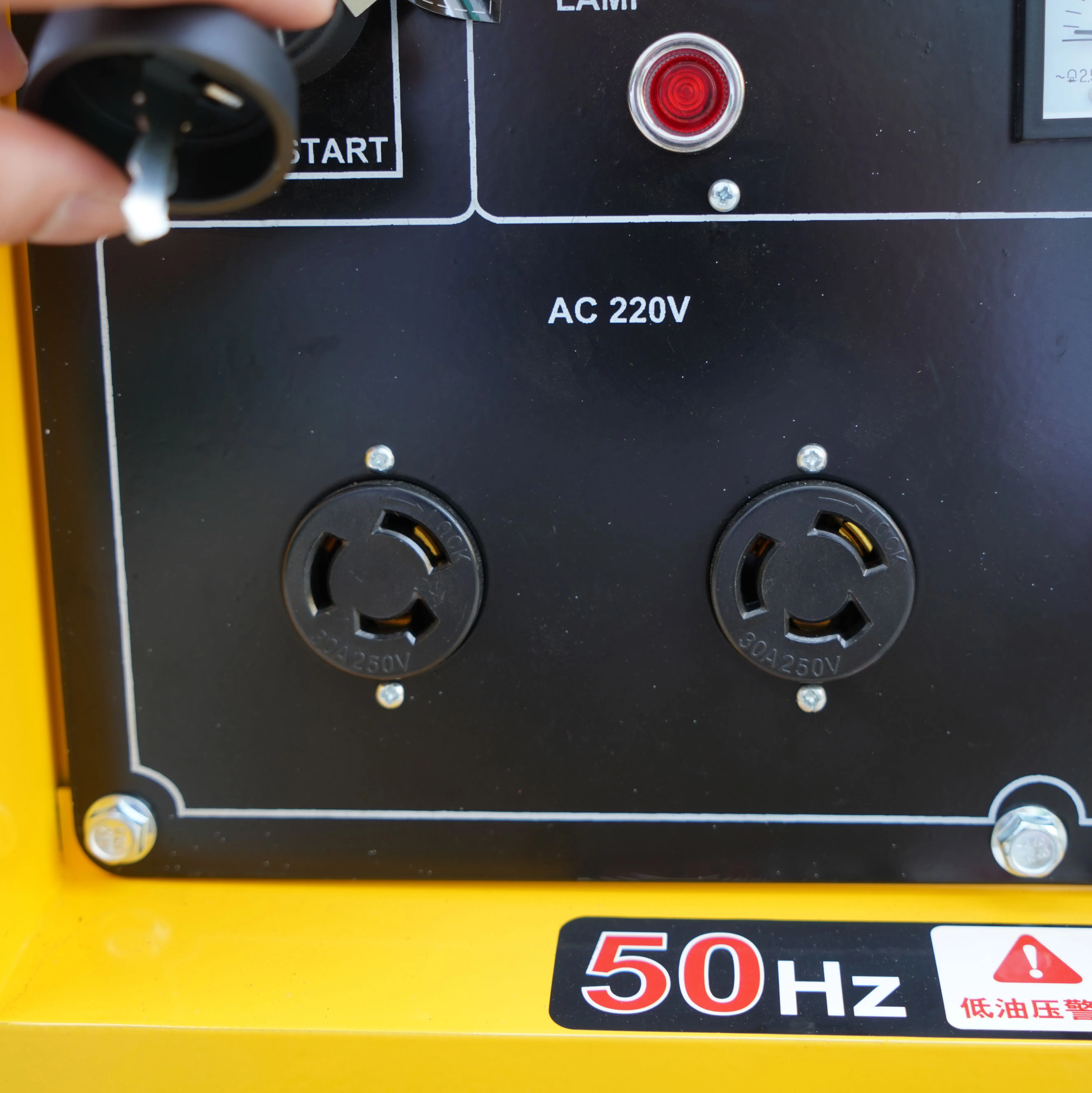 AGG 1.2kw Generator Mini Electric Gasoline Generator