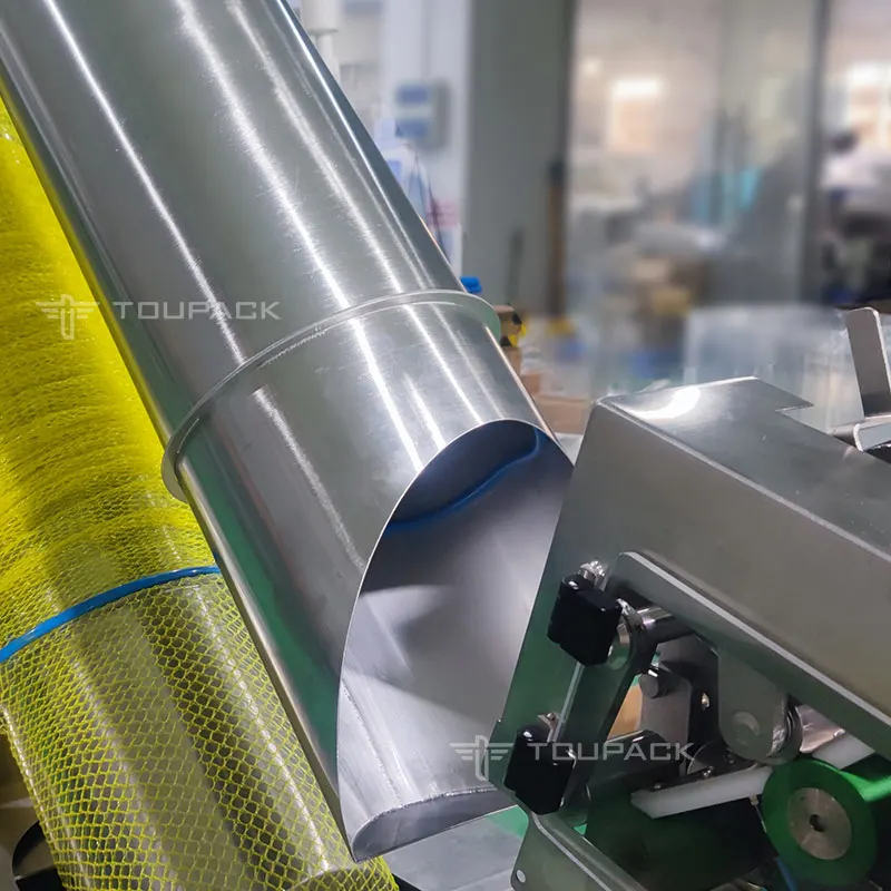 TOUPACK Automatic Net Bag Packing Machine Clipping Machine For Gold Coin Chocolate garlic Mesh Bag Packing Line