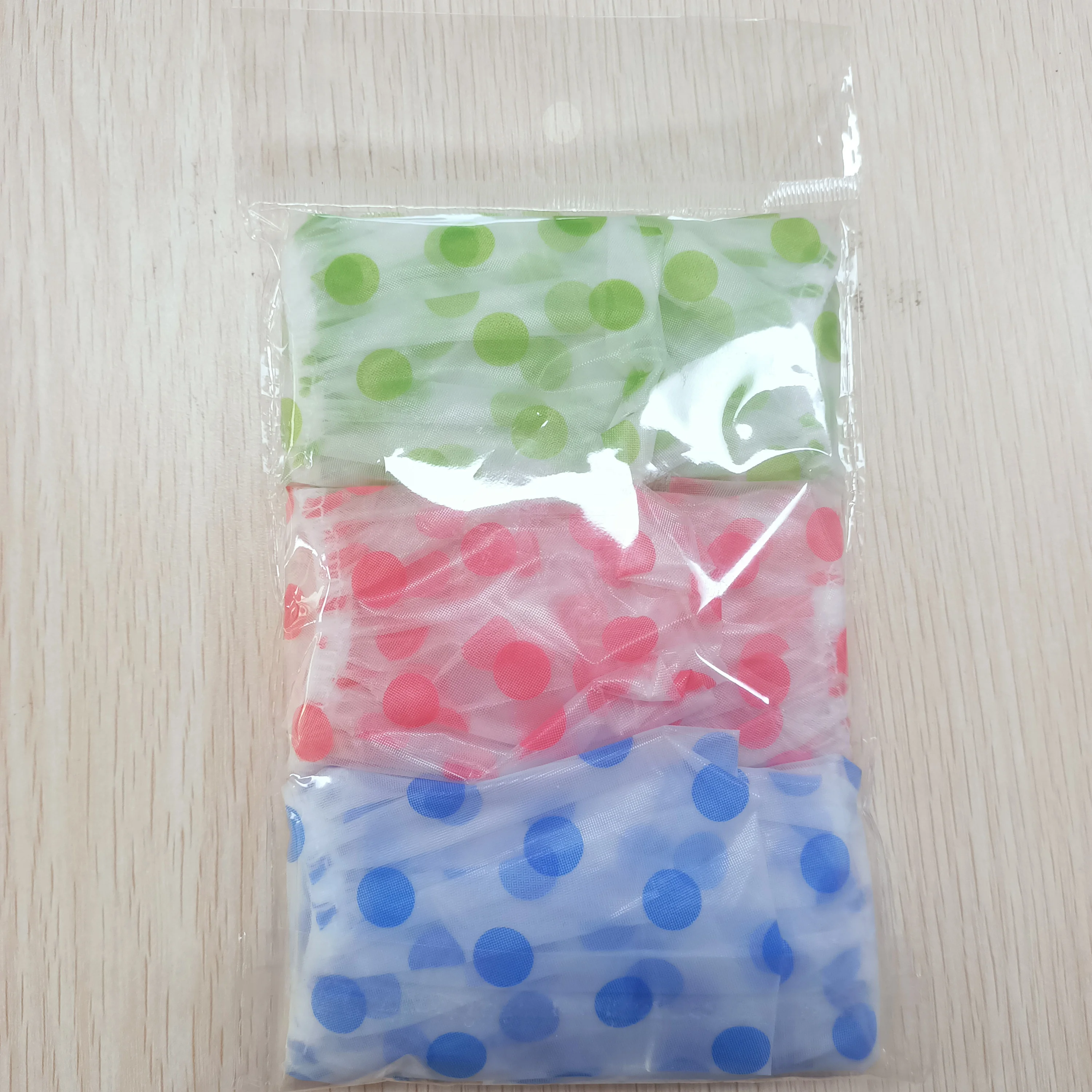 3 pack of cute cheap Waterproof dustproof PE PEVA Plastic point shower caps with elastic band for women