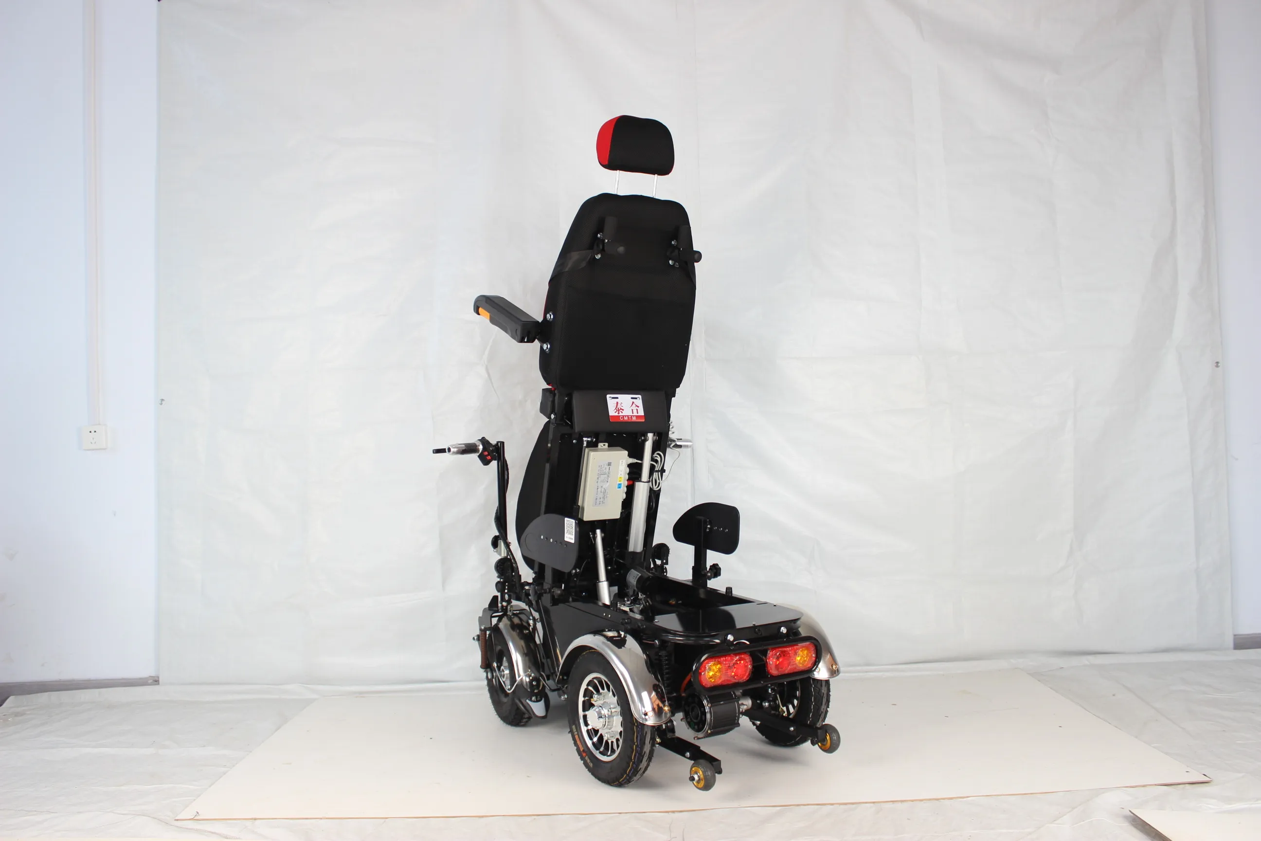 Best-selling Brand assurance quality wheelchair  stand up wheelchair for disable Luxury wheelchair rehabilitation equipment