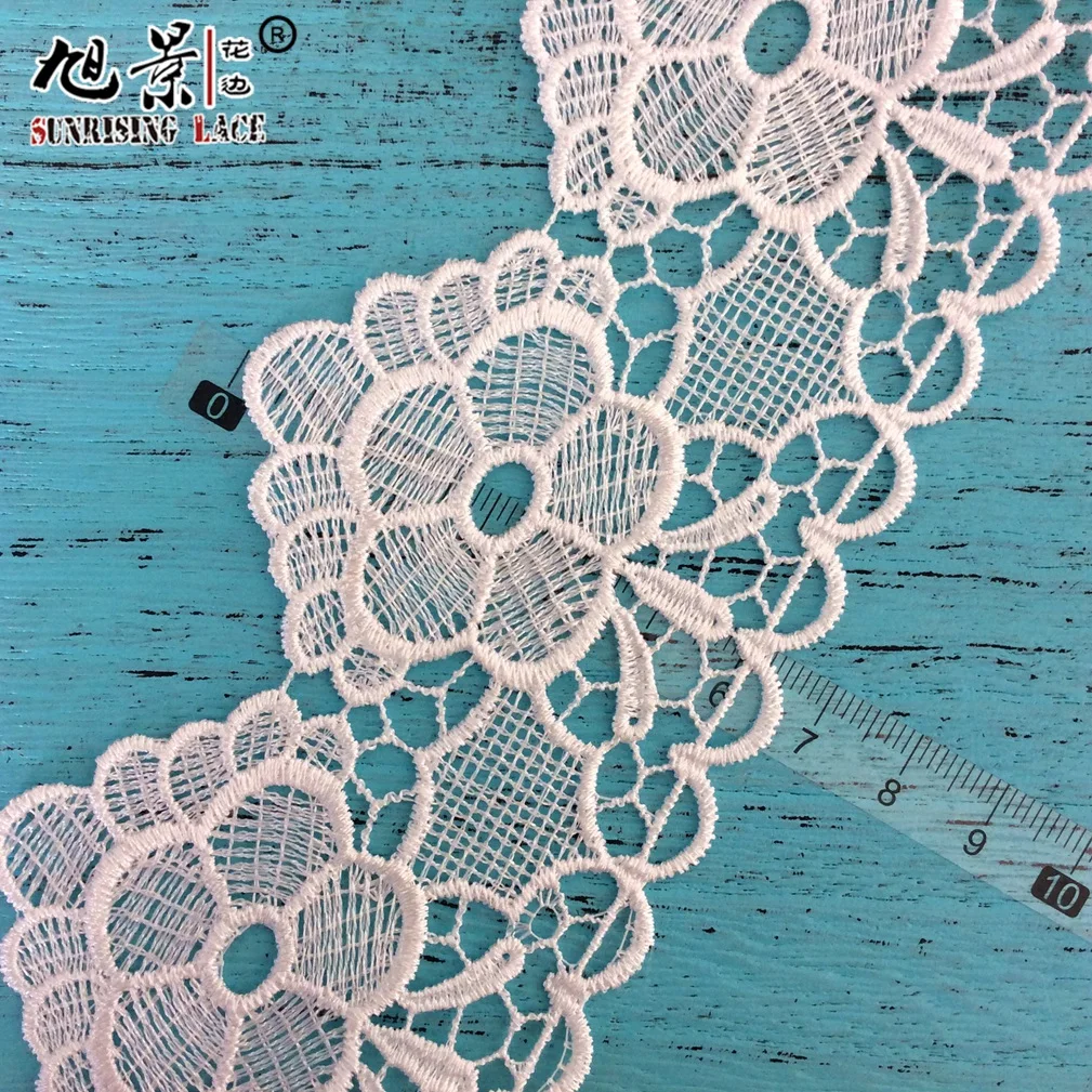 Wholesale 2020 New Indian White Embroidery Fabric Rose Trimmings Cotton Eyelet Lace Trim