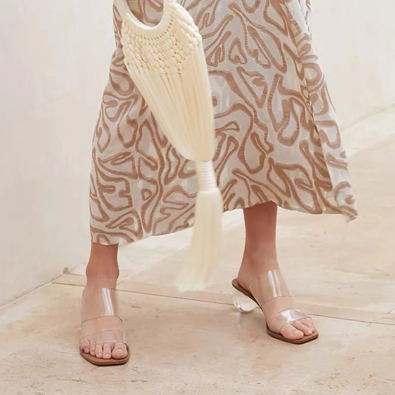 2022 Unique Style Kitten New Trendy 6CM High Crystal Transparent Shoes Low Clear Heels for Women