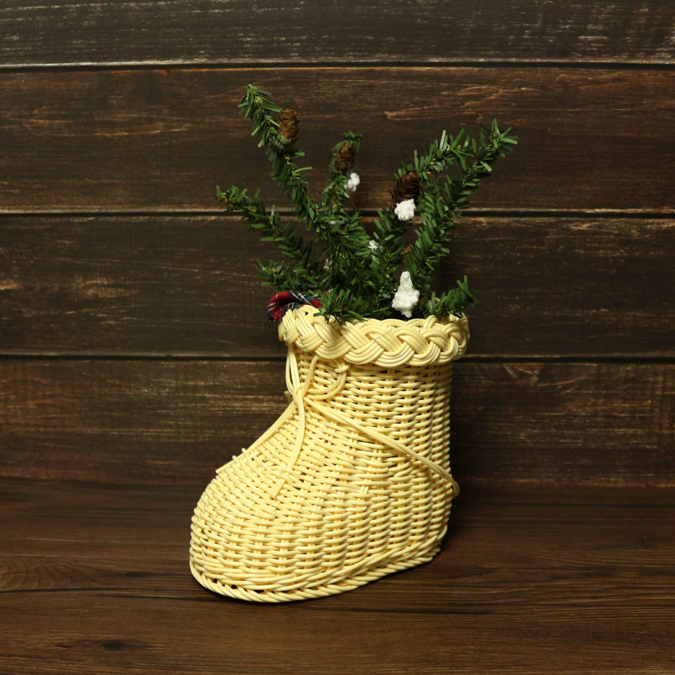Party Wedding Home Decoration Handmade Boot Shape Plastic Rattan Vase