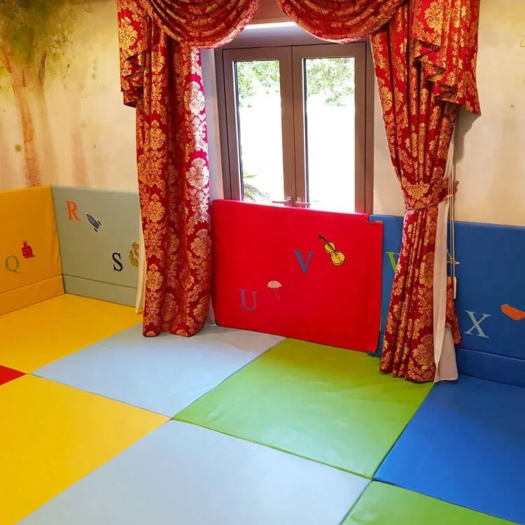 New arrival colorful kids indoor playground soft wall mat with protection